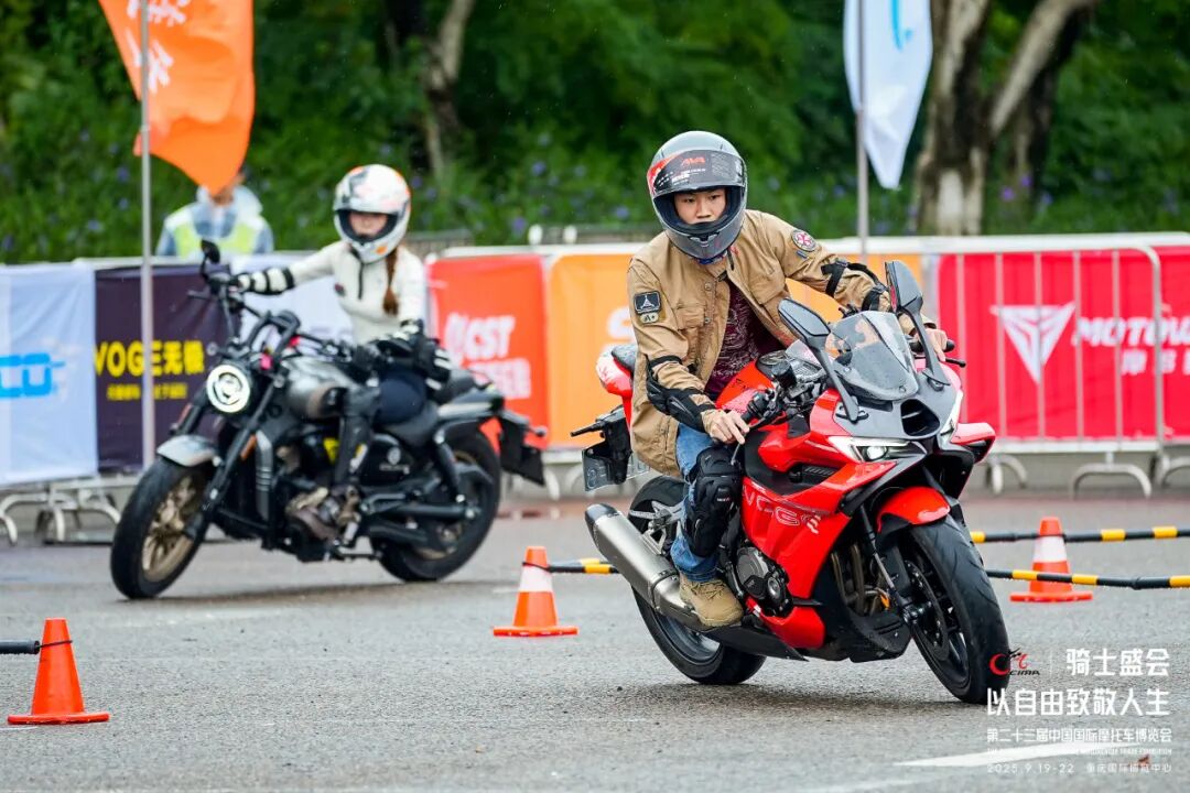 引领行业发展2025中国摩博会火热开幕