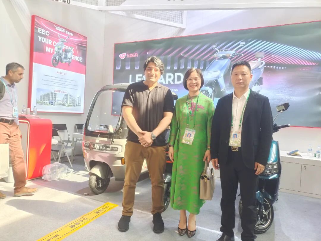 持续加码海外市场五星钻豹硬核产品闪耀2024广交会实力出圈人气爆棚