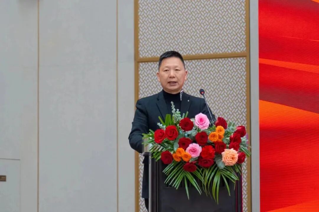 高端智造赋能产业链发展五星钻豹重庆智慧绿色电动车产业基地项目盛大开工