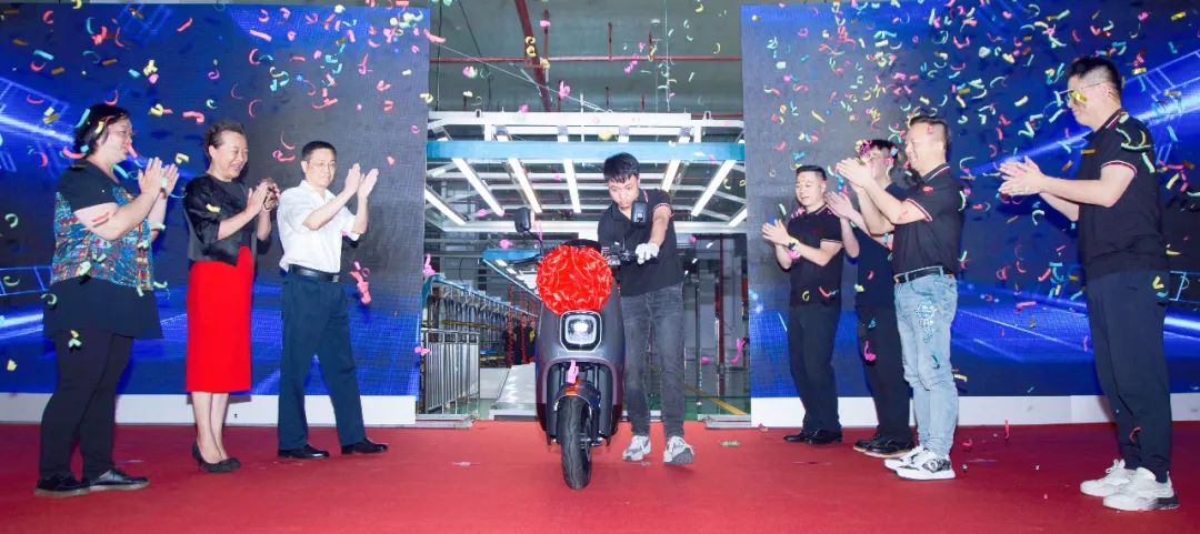 星星科技江西立马车业有限公司首车下线仪式圆满落幕第五大超级工厂实现对国内市场的全覆盖