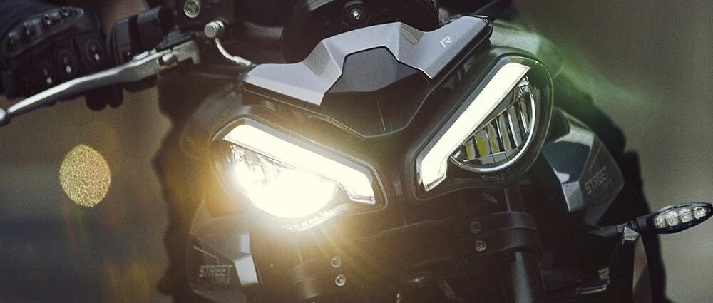 三缸忠粉集合 赢三个月凯旋免费骑