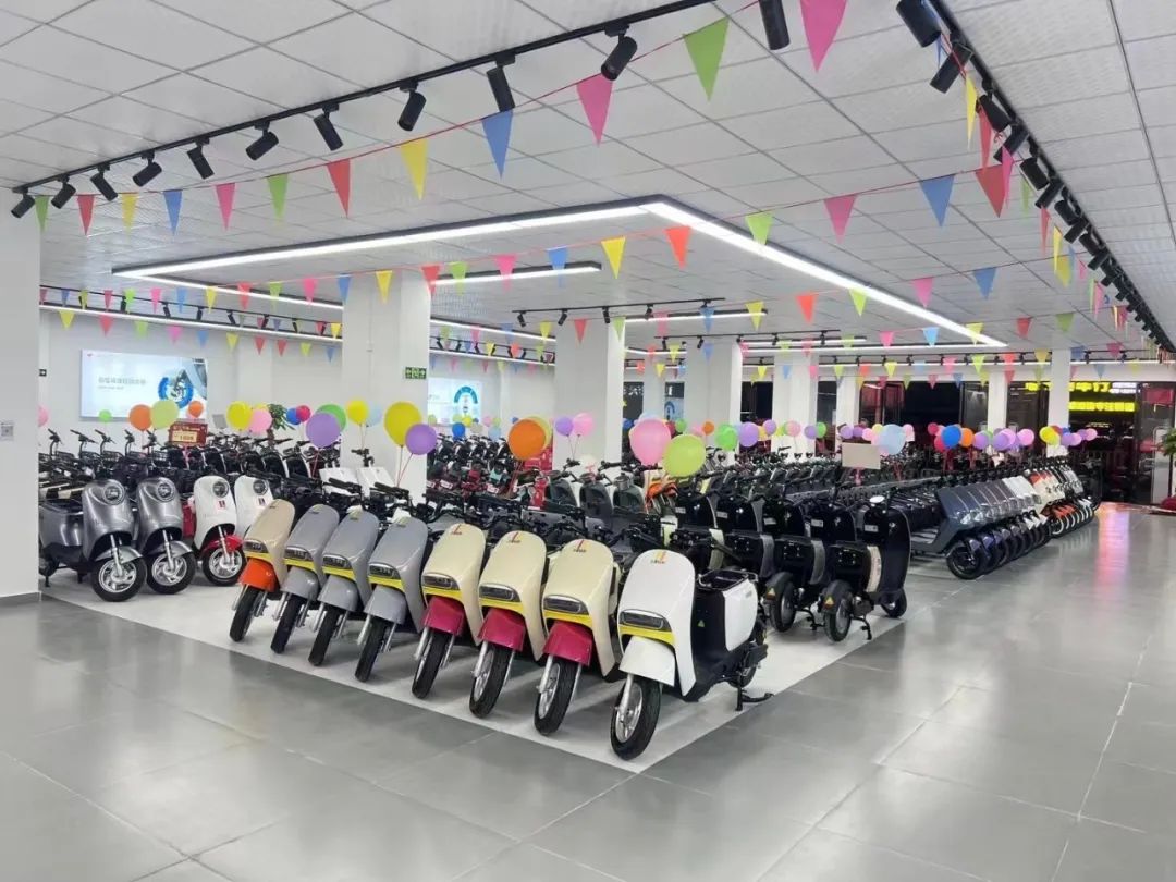 [2023-05-05]热销在哪五星钻豹就在哪出圈实力成就五一现象级热销狂潮