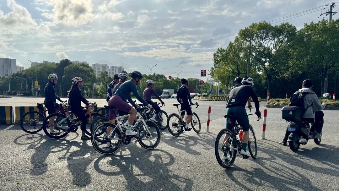 [2025-10-21]MCC1025落日飞航