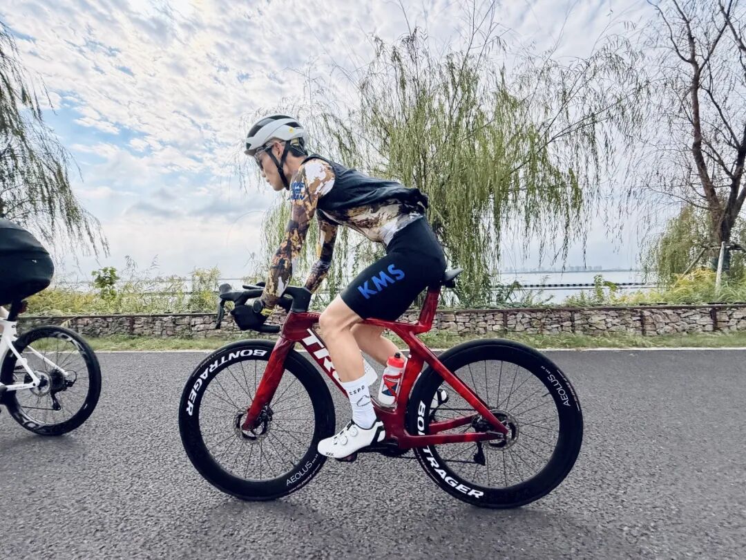 [2025-10-21]MCC1025落日飞航