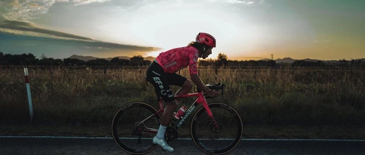 拉克兰・莫顿再创新纪录｜单日骑行 “艰难” 的 648 公里