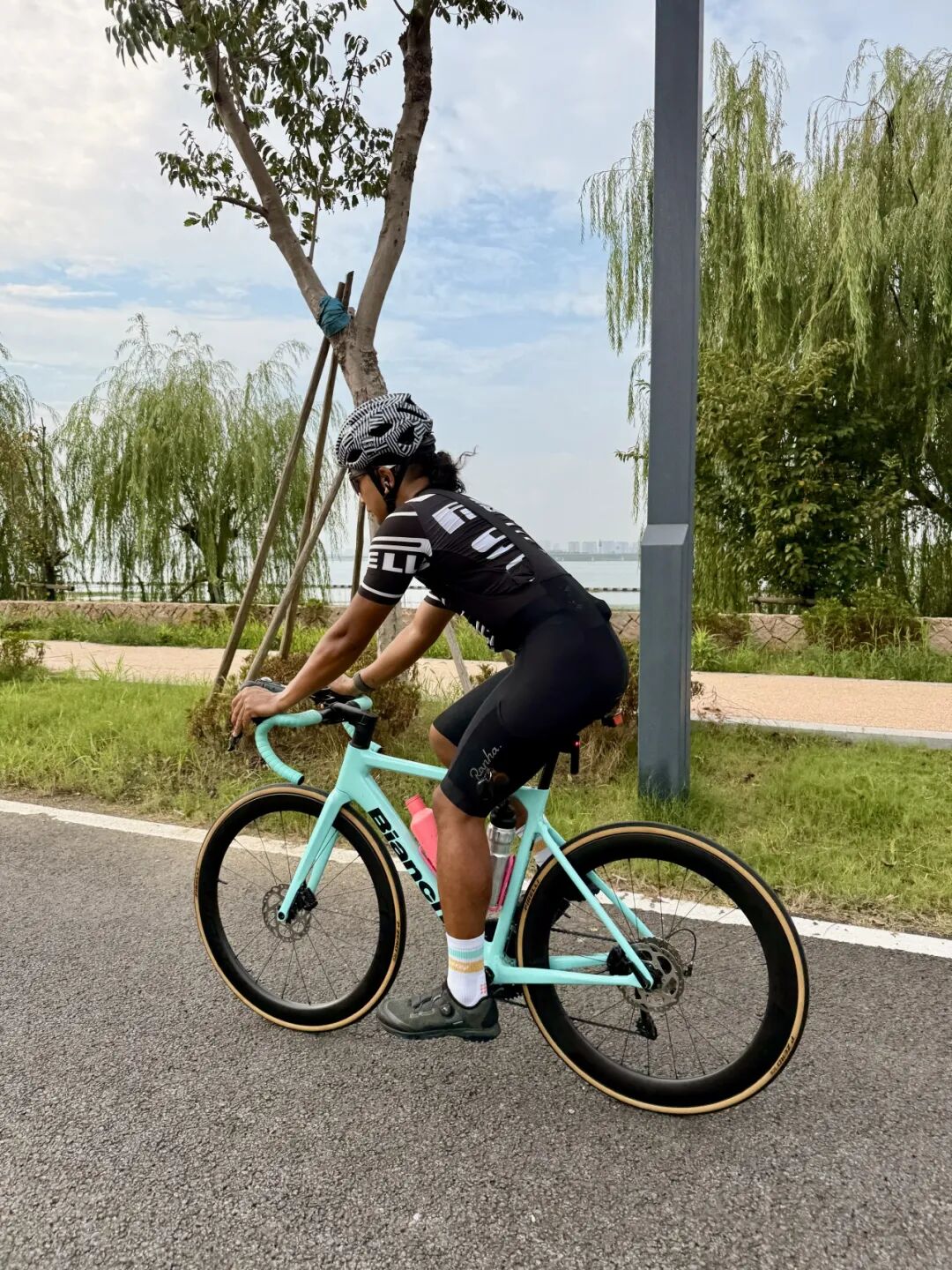 MCC921浦东机场咖啡骑