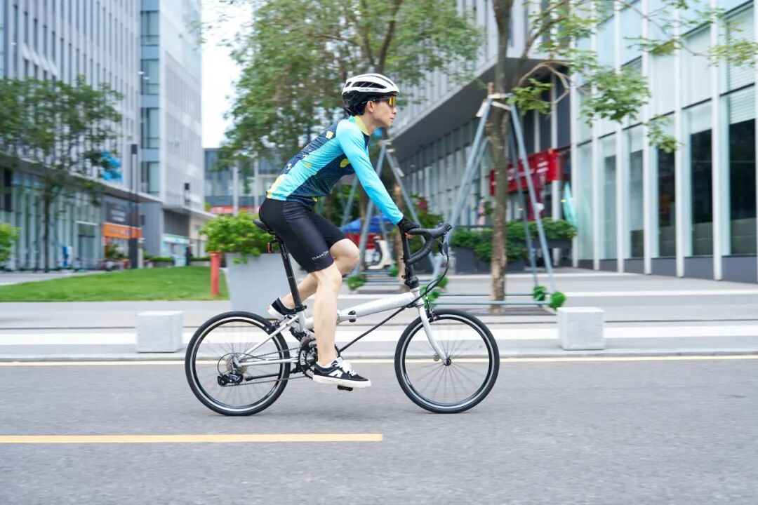 [2025-08-12]折叠车也能玩转弯把大行P18Ultra新手指南