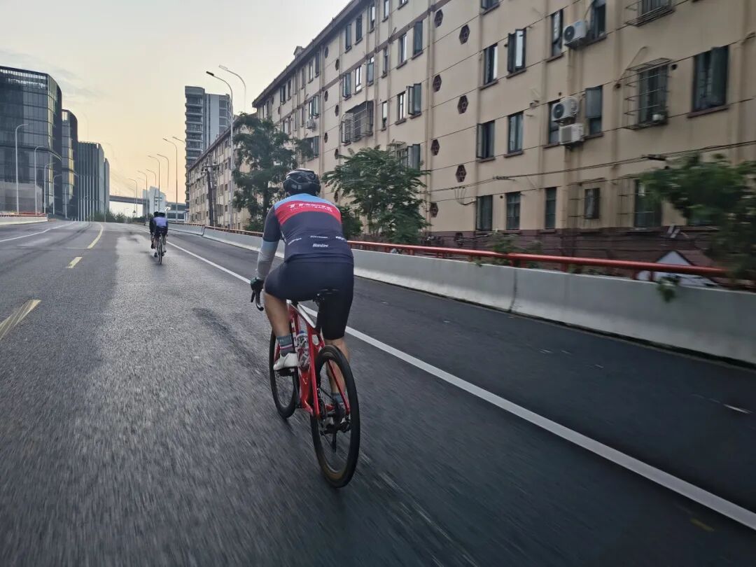 MCC89G530浏河阅兵台看日出