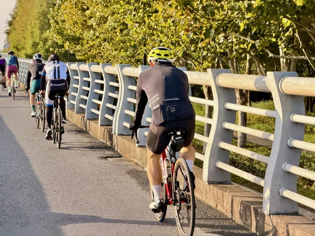 [2025-10-21]MCC1025落日飞航