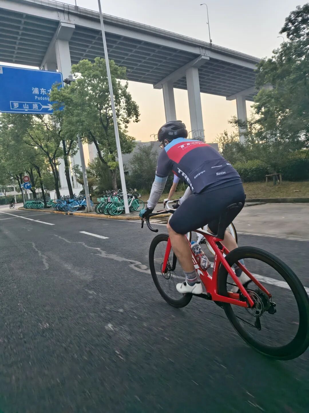 MCC89G530浏河阅兵台看日出