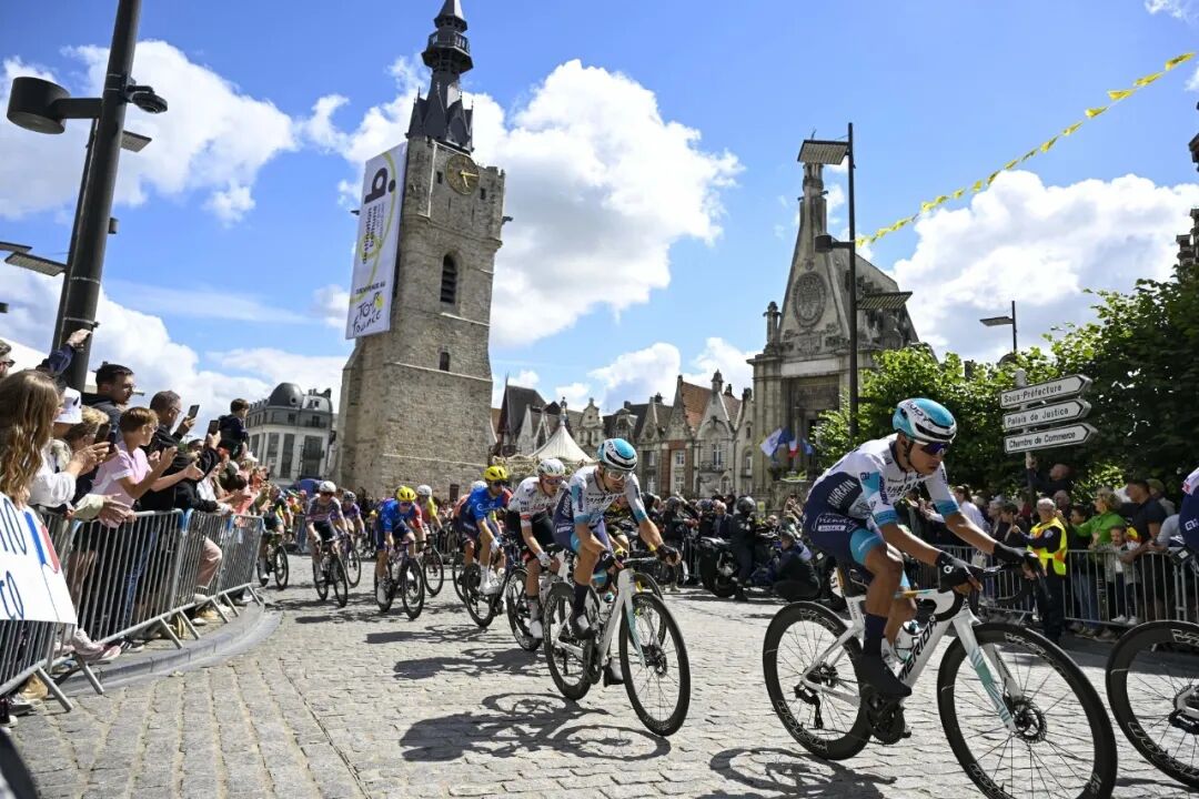 [2025-07-08]环法第三站美利达锐克多助力巴林战队好手鲍豪斯冲进前三