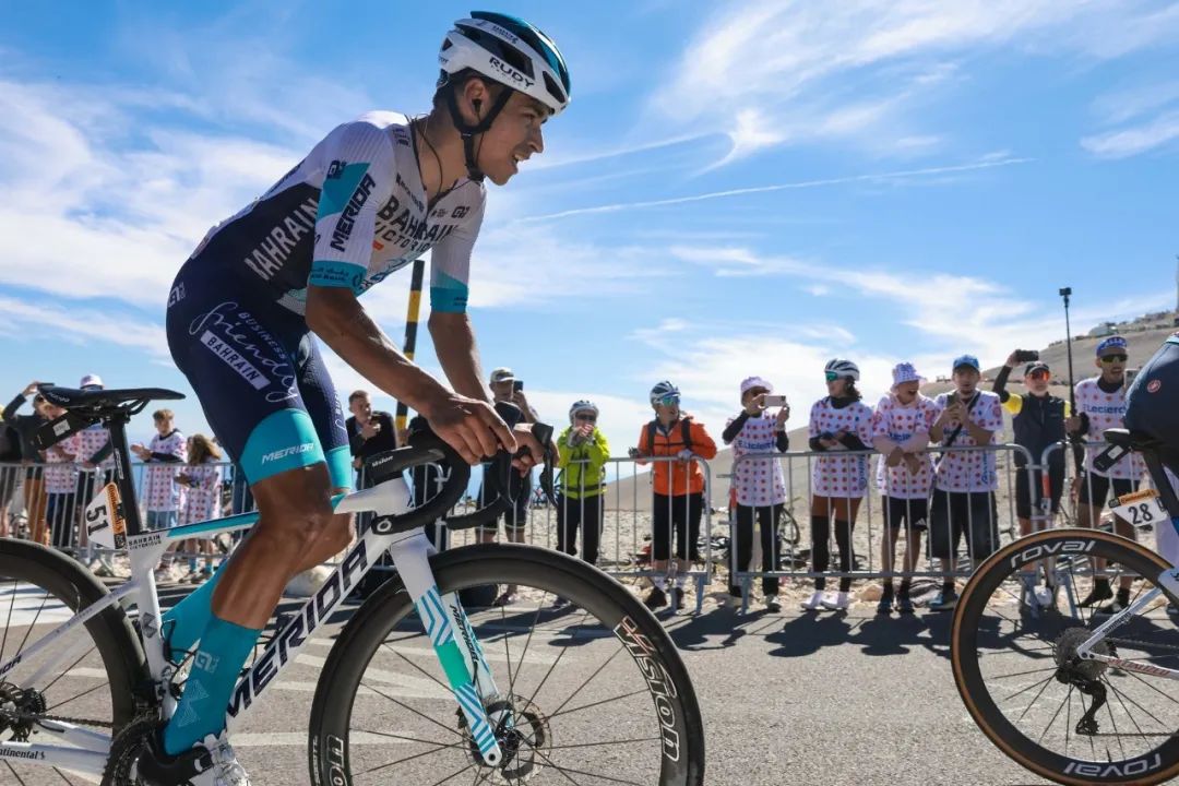 [2025-07-23]环法第16赛段风秃山决战巴林胜利车队摘得季军