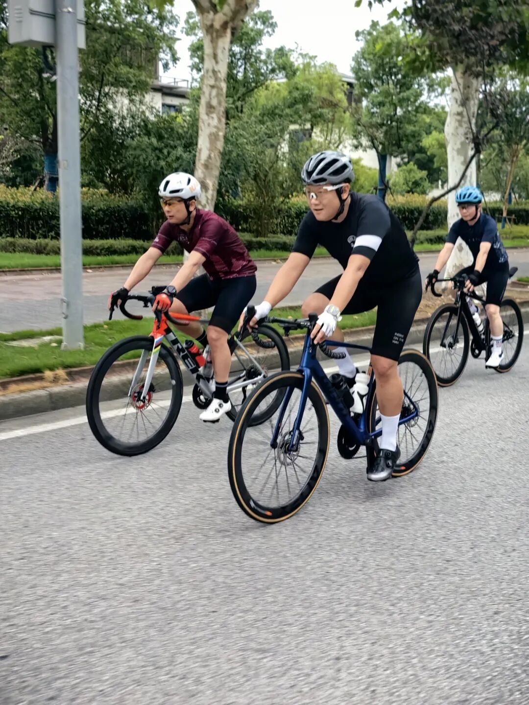 MCC927朱家角稻香咖啡骑