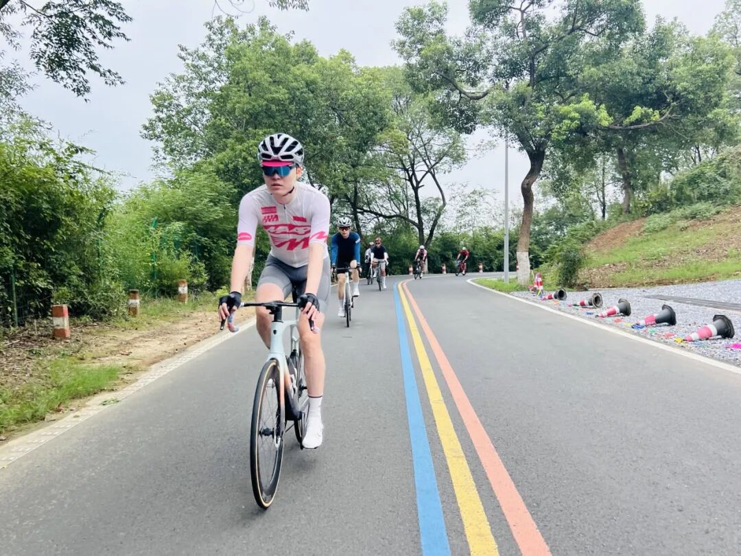 MCC927朱家角稻香咖啡骑