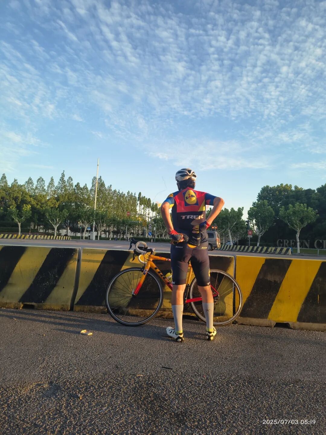 MCC710G530龙腾大道晨骑