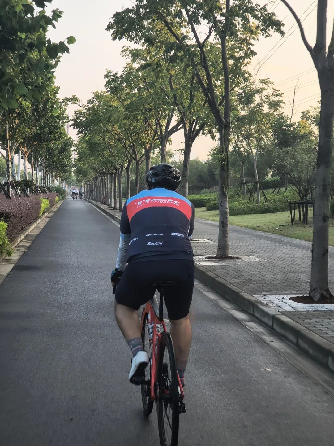 MCC89G530浏河阅兵台看日出