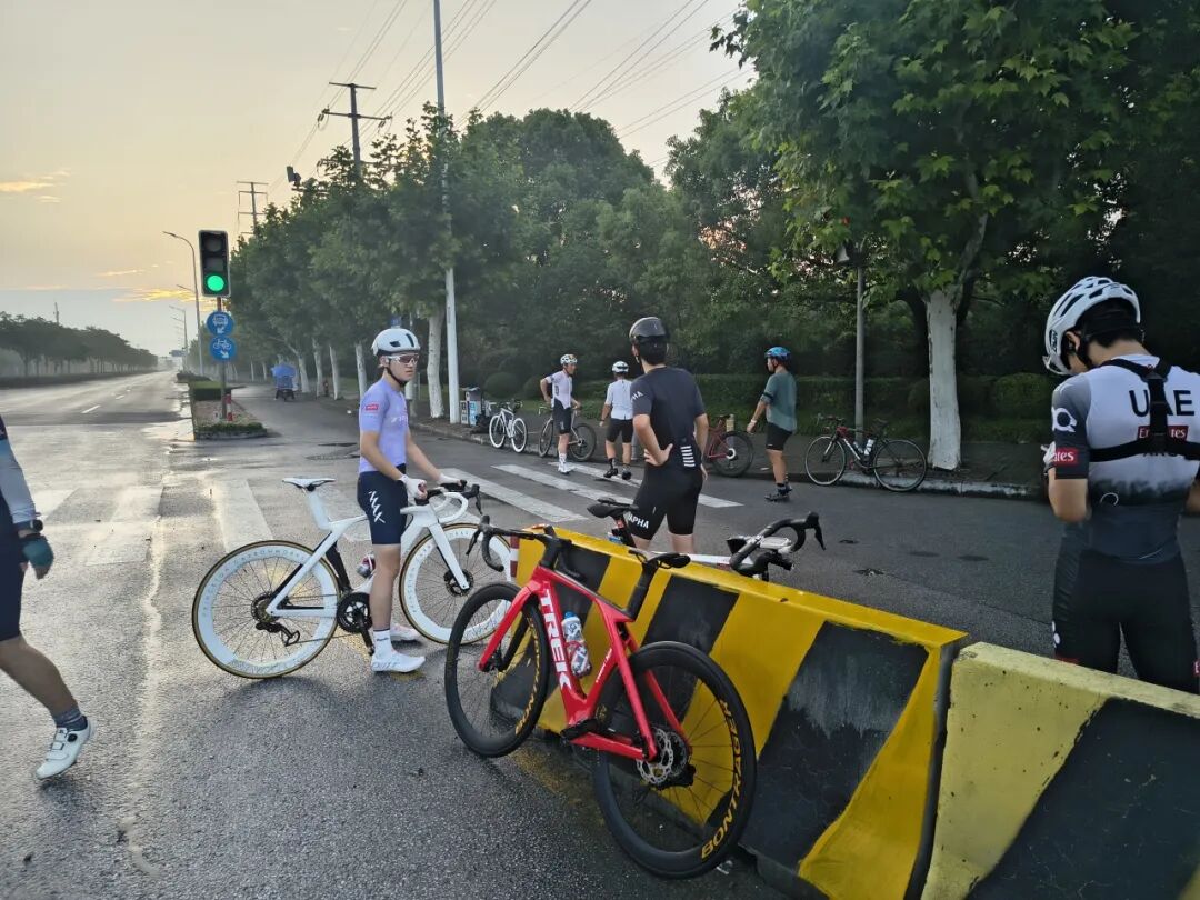 MCC89G530浏河阅兵台看日出