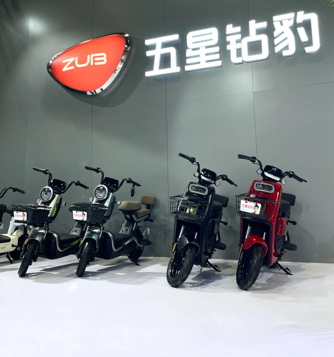 [2023-06-28]星光璀璨惊豹华南展鏖战旺季五星钻豹火力全开