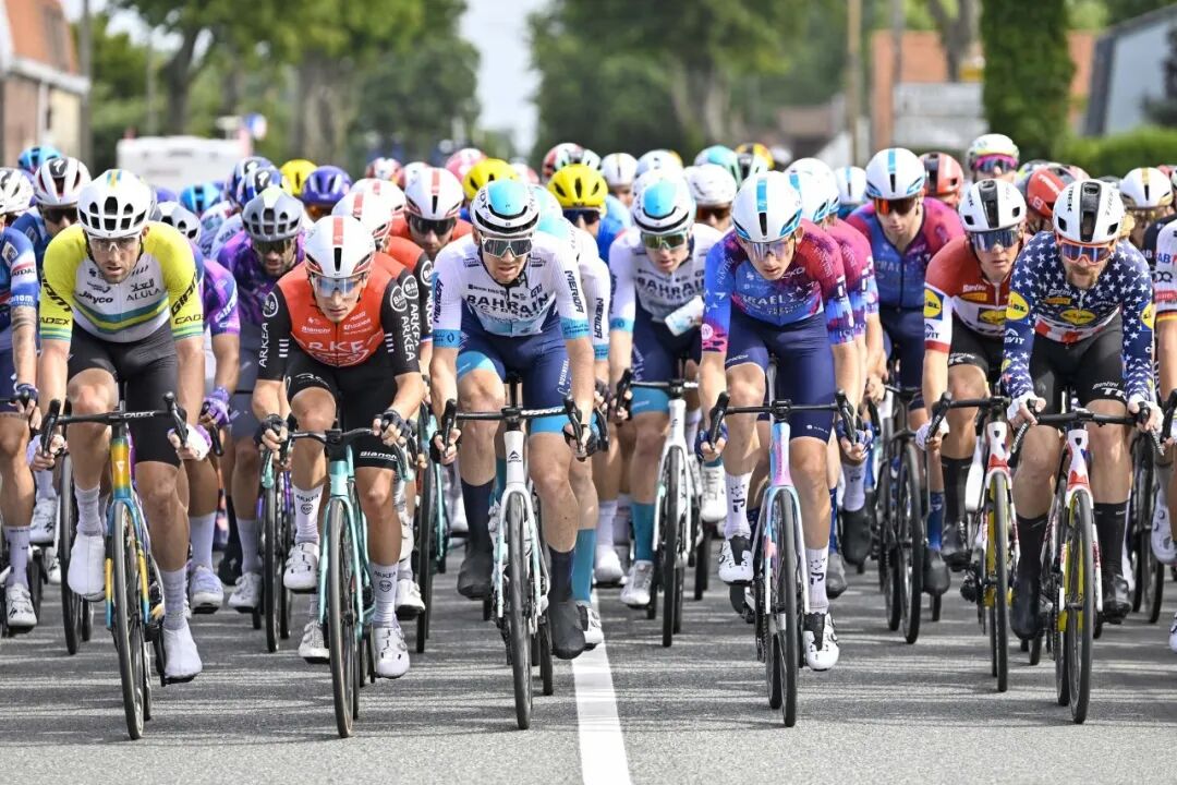 [2025-07-08]环法第三站美利达锐克多助力巴林战队好手鲍豪斯冲进前三