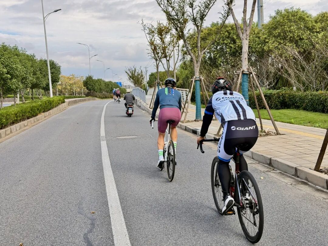 [2025-10-21]MCC1025落日飞航