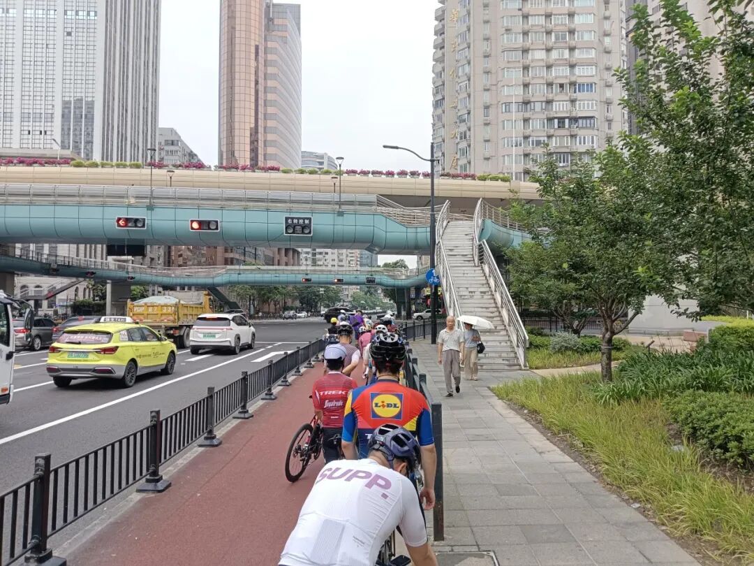 MCC89G530浏河阅兵台看日出