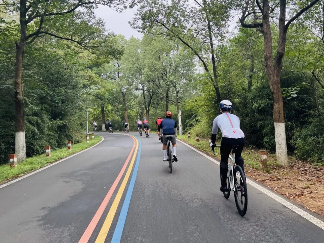 MCC927朱家角稻香咖啡骑