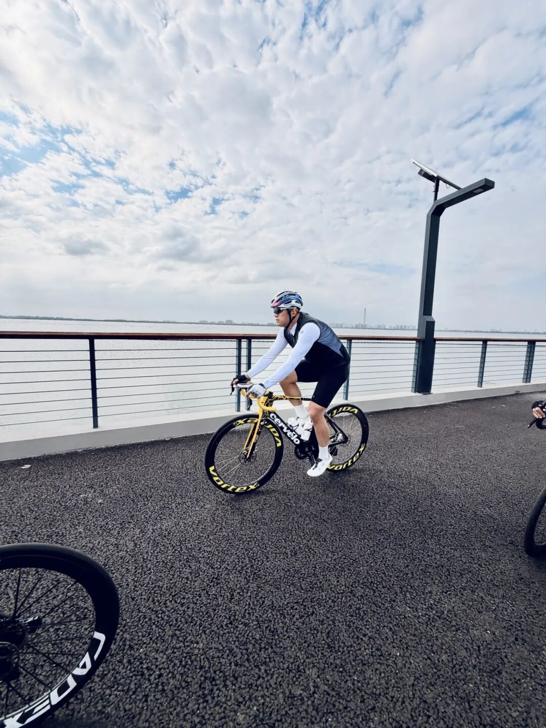 [2025-10-21]MCC1025落日飞航