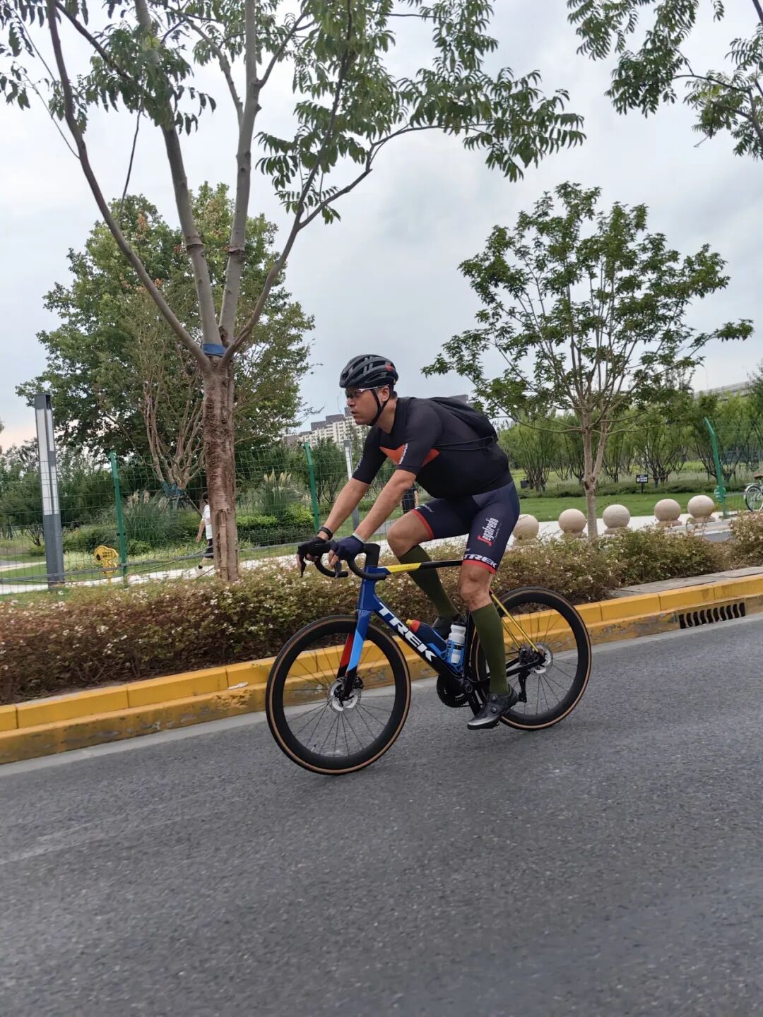 MCC816G530双桥绕圈318对讲机试用