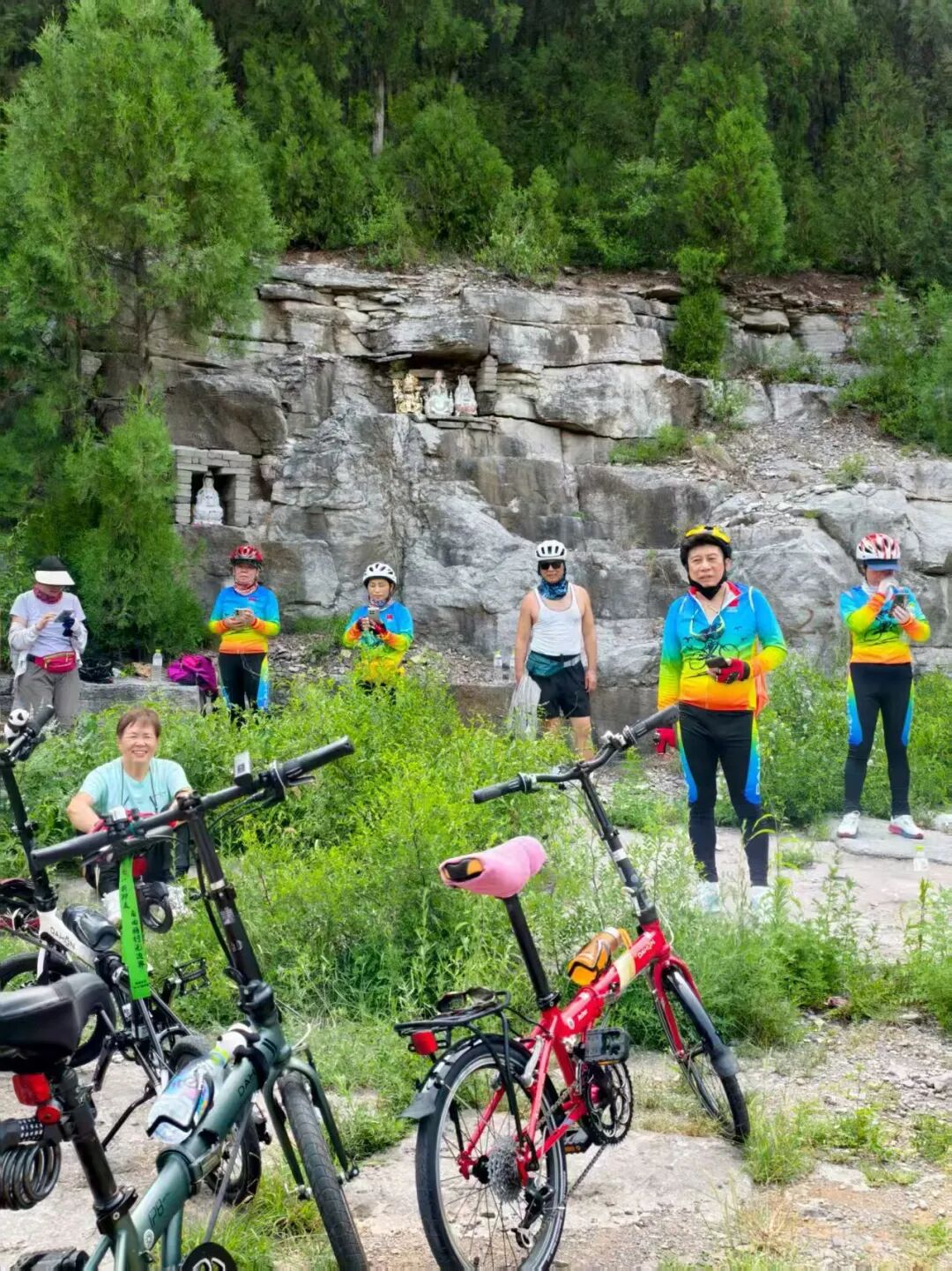 [2025-11-11]骑行风尚席卷全城探索你身边的大行低碳行华东地区