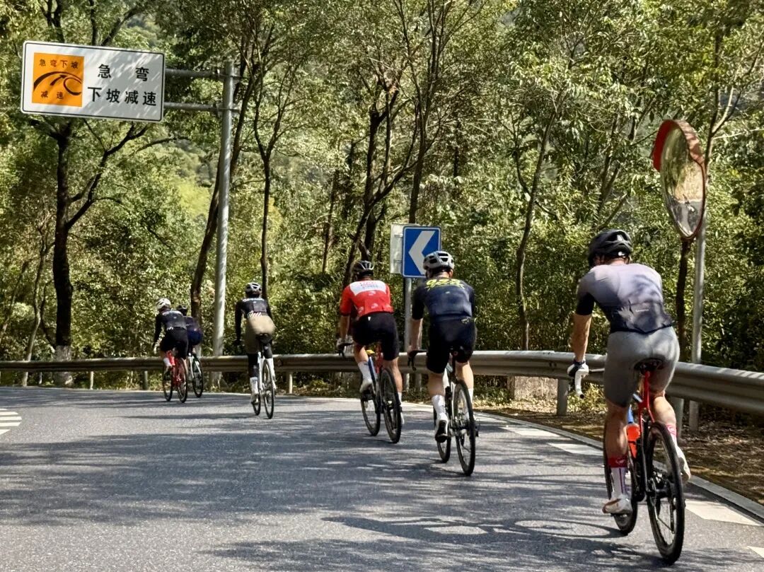 MCCPowster丨830G530七夕绘爱心骑行袜福利送送送