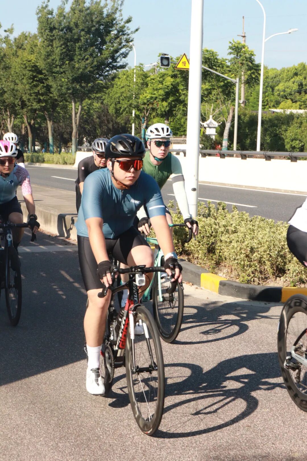 MCC710G530龙腾大道晨骑