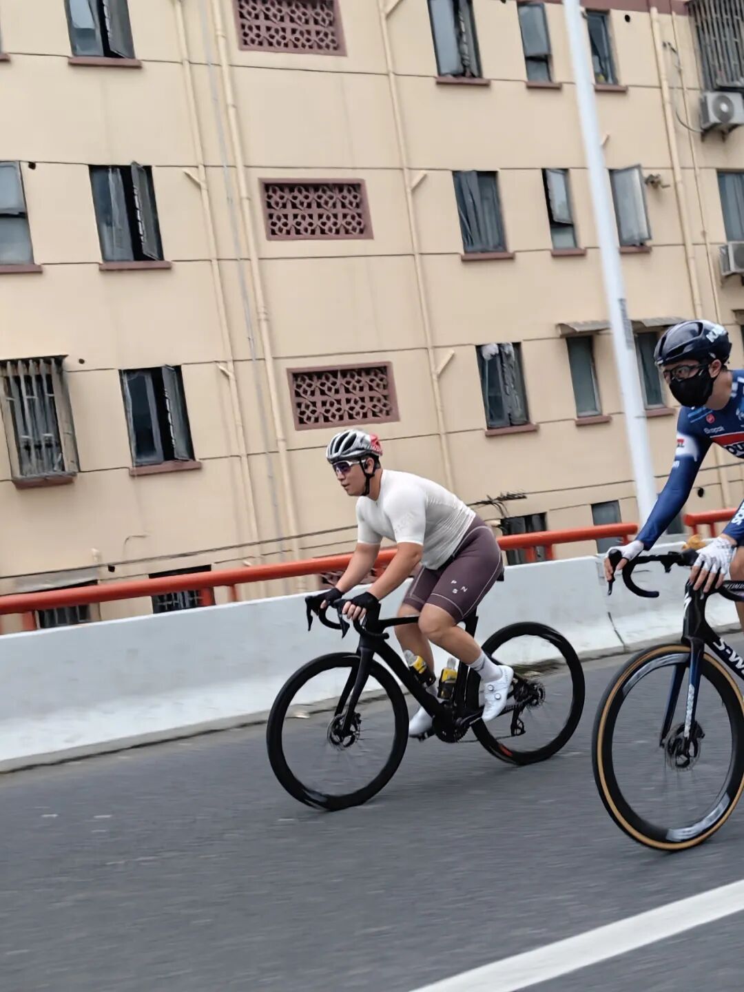 MCC816G530双桥绕圈318对讲机试用