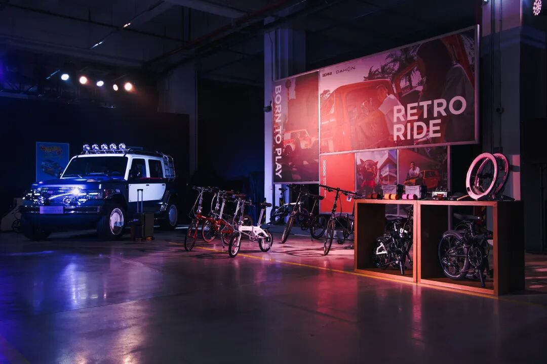 [2025-07-22]跨界共生骑遇未来DAHON大行奇瑞iCAR联名活动正式启幕开启42出行新风尚