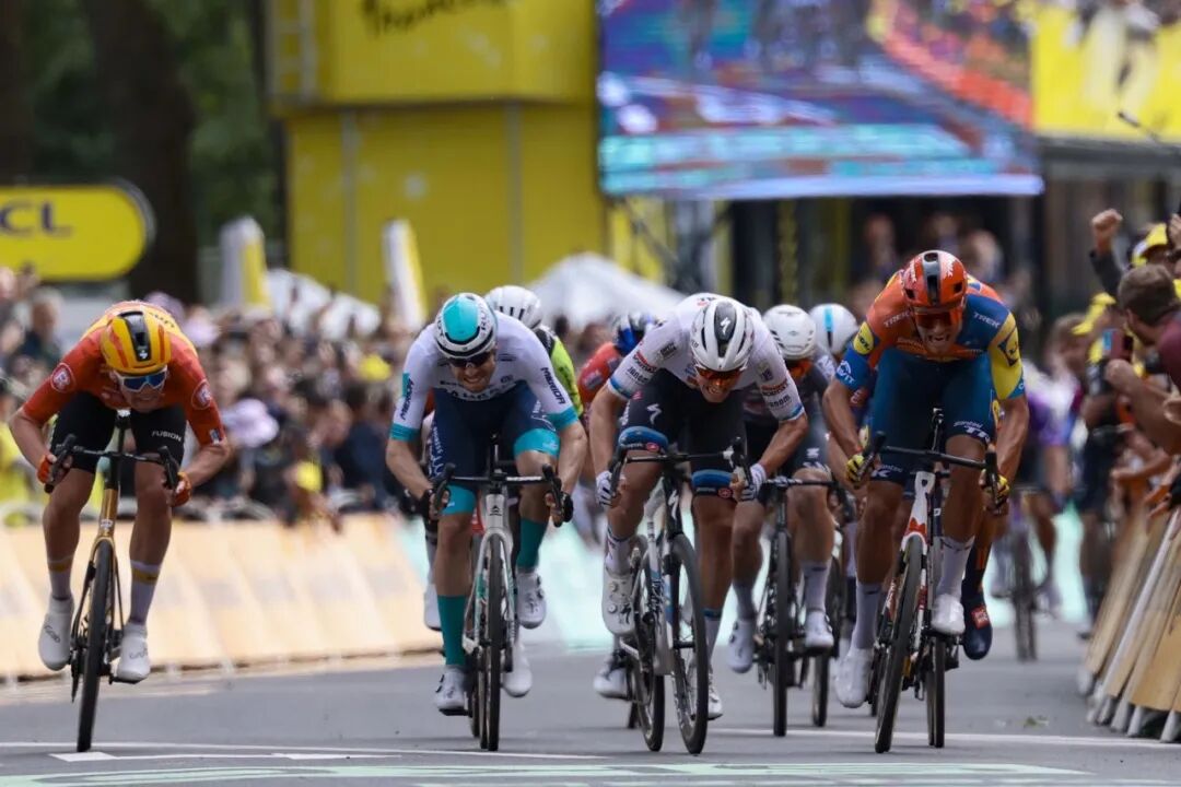 [2025-07-08]环法第三站美利达锐克多助力巴林战队好手鲍豪斯冲进前三