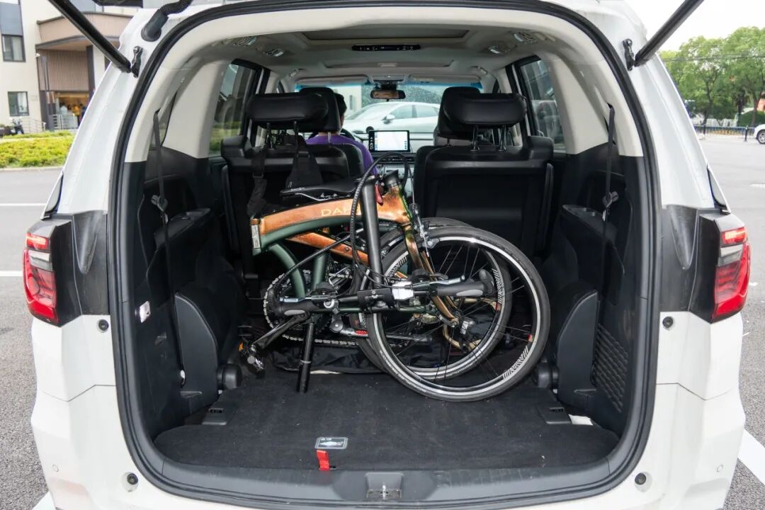 [2025-07-14]快车道技术加持大行VIGORLT演绎高端折叠车速度之美