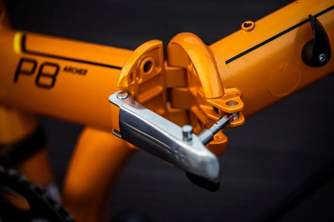 终极大魔王经典再续ARCHERP8折叠车横向测评