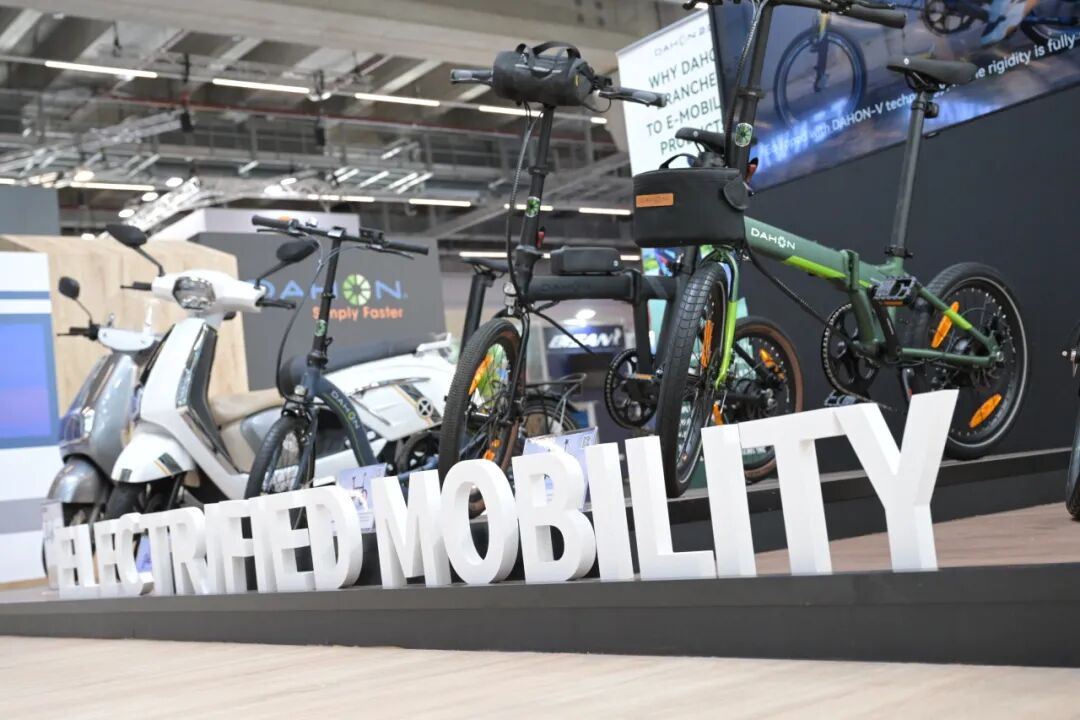 [2025-06-26]韩博士领军DAHON大行携快车道技术新品强势登陆EUROBIKE2025报道