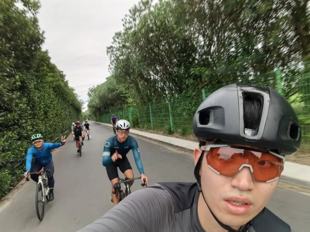 MCC927朱家角稻香咖啡骑