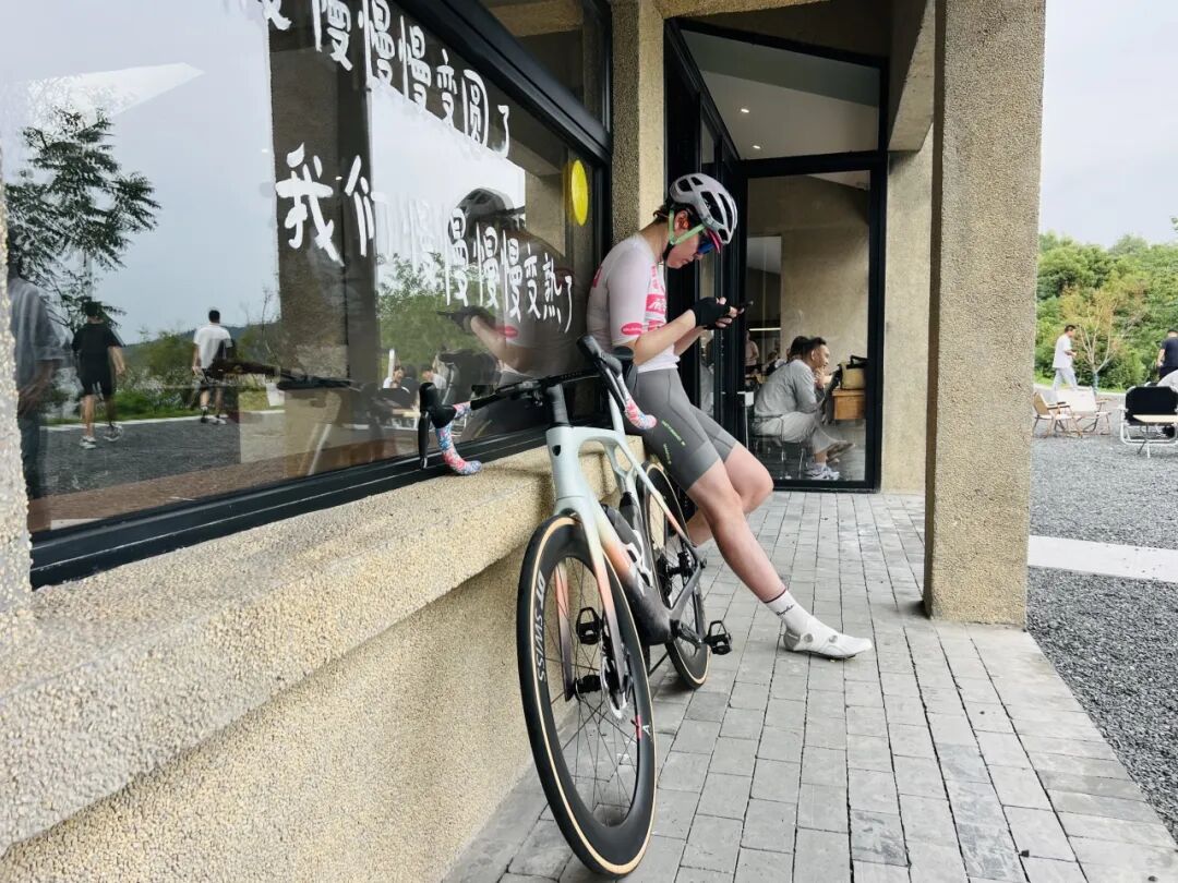 MCC927朱家角稻香咖啡骑