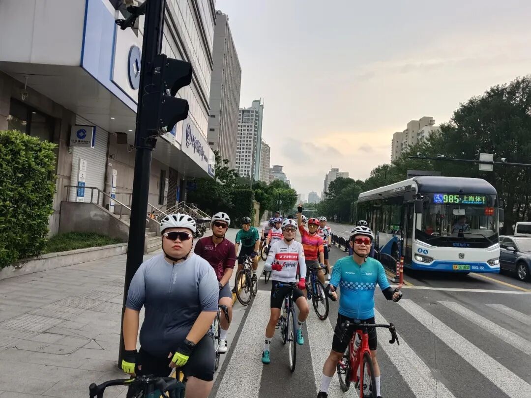 MCC89G530浏河阅兵台看日出