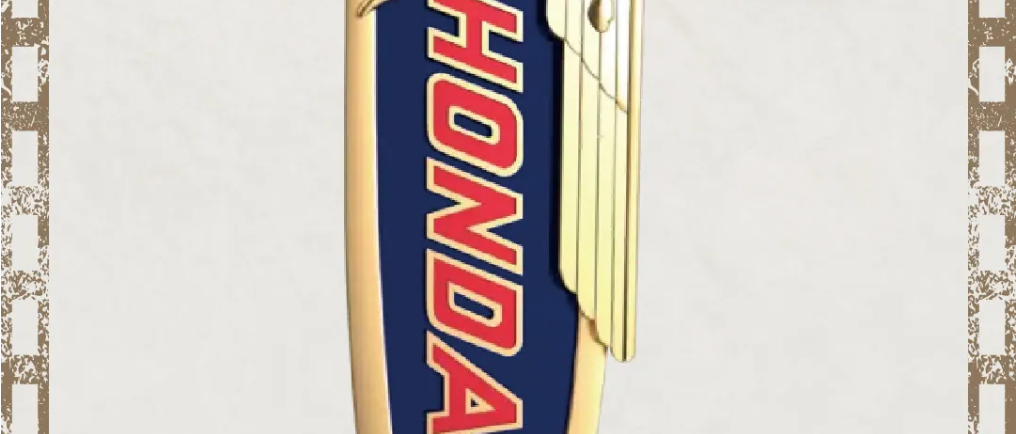 77年，一枚徽章的进化之路