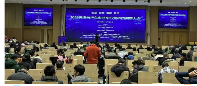 小鸟荣获行业2025科技创新多项荣誉