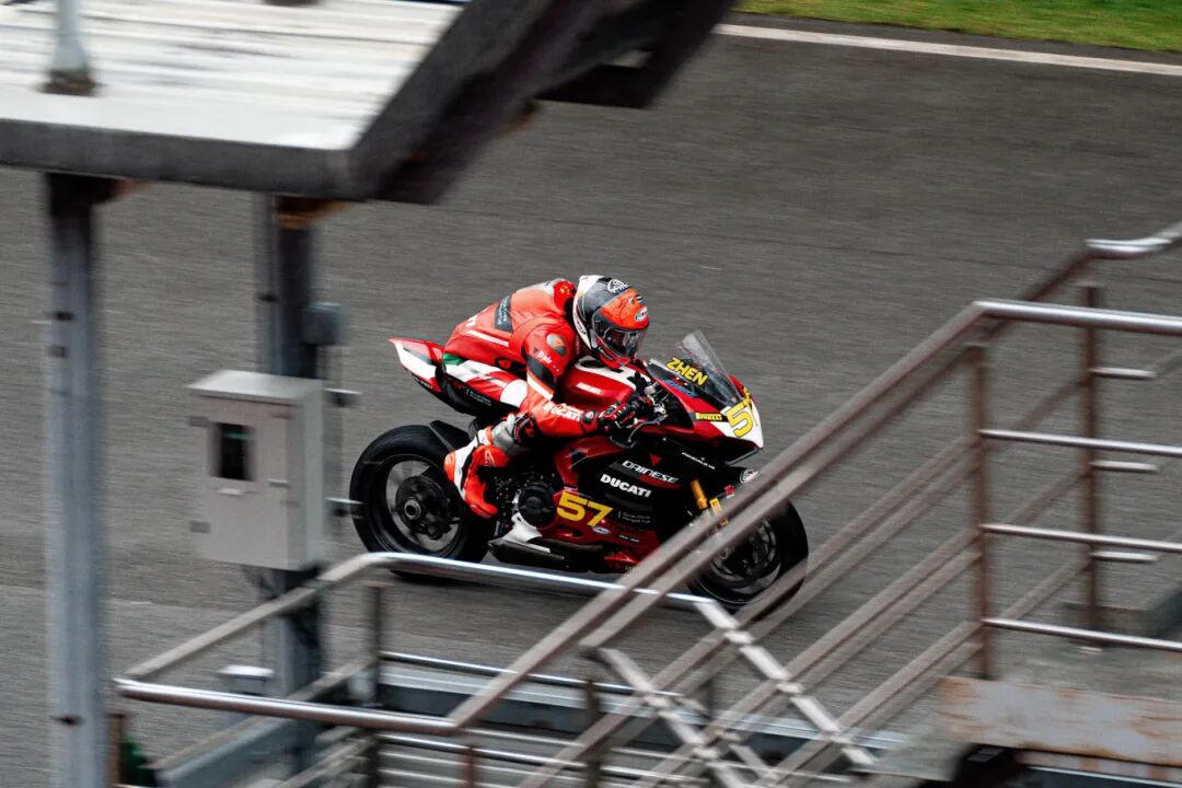 [2024-10-31]竞速巅峰圆梦雪邦