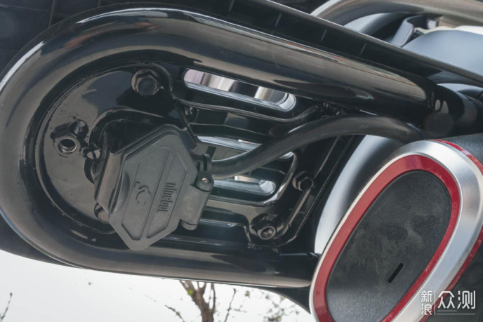 九号电动车C40用智能颠覆你对电动车的认知