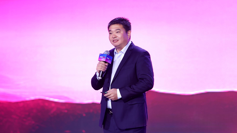 [2025-02-10]2025上场爱玛经销商峰会再开新局