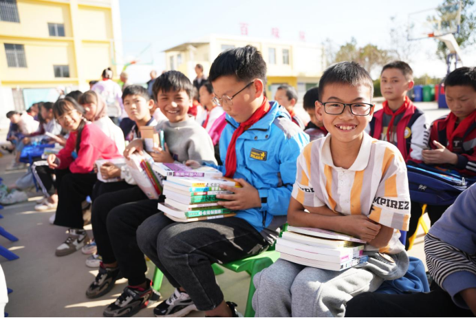 大美小鸟七彩云南温暖行