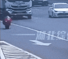 [2025-02-21]小九的TechTalk两轮电动车标配ABS有必要吗