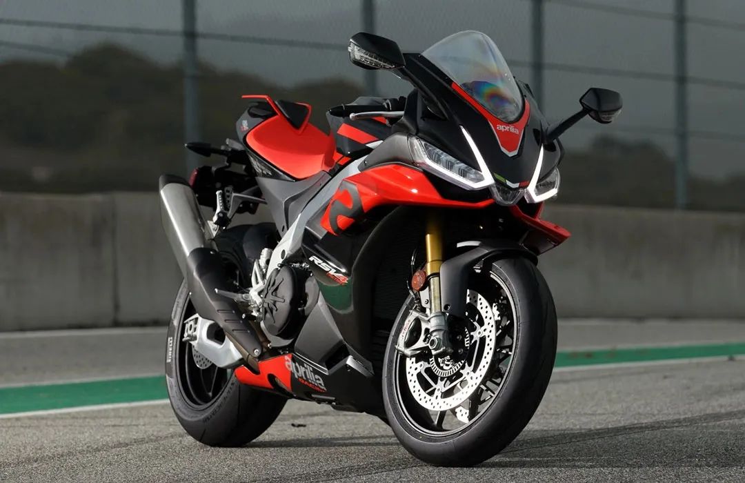 [2023-11-10]激情宣言ApriliaRSV4Factory