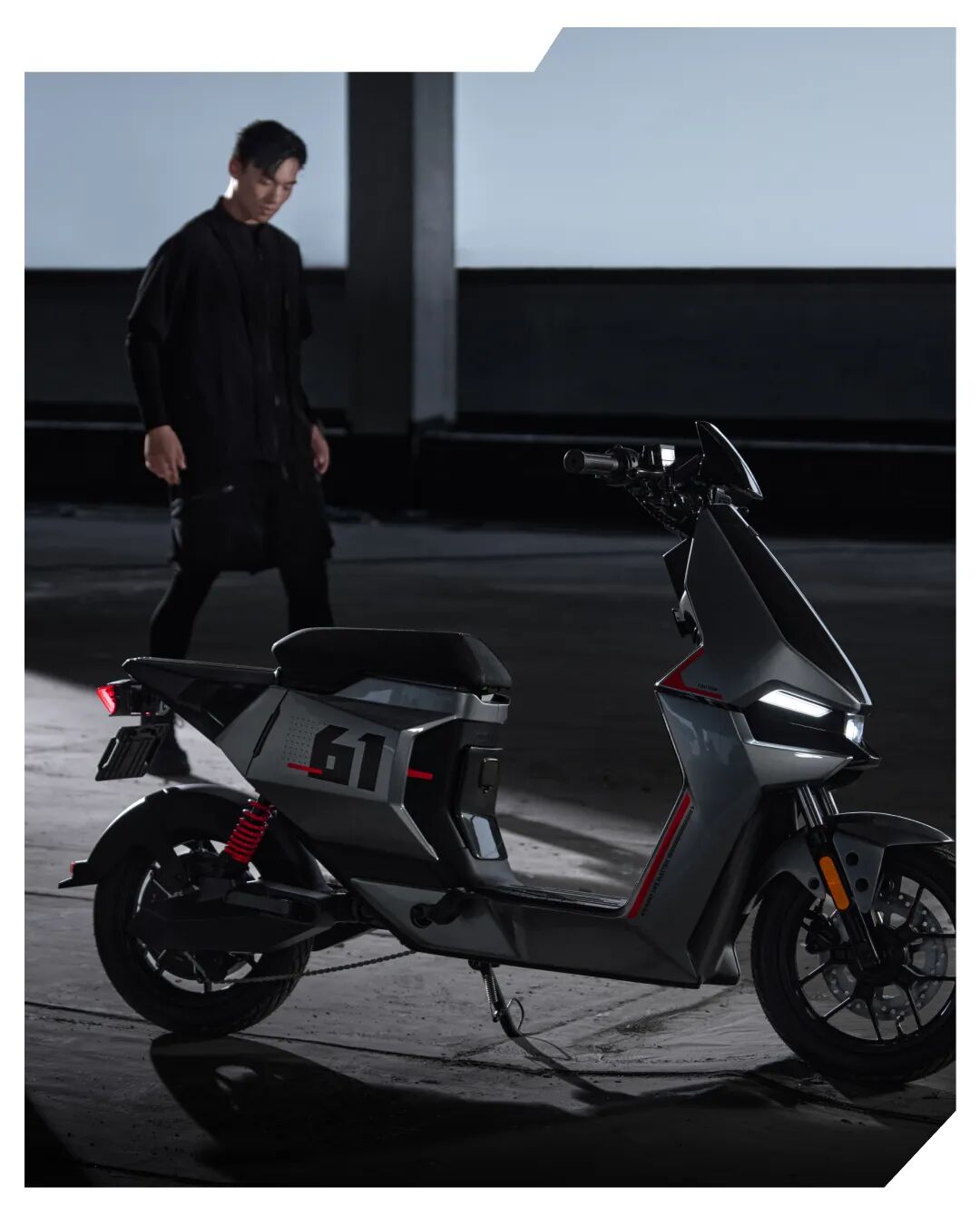 今晚8点F400T新品上市抢首发福利