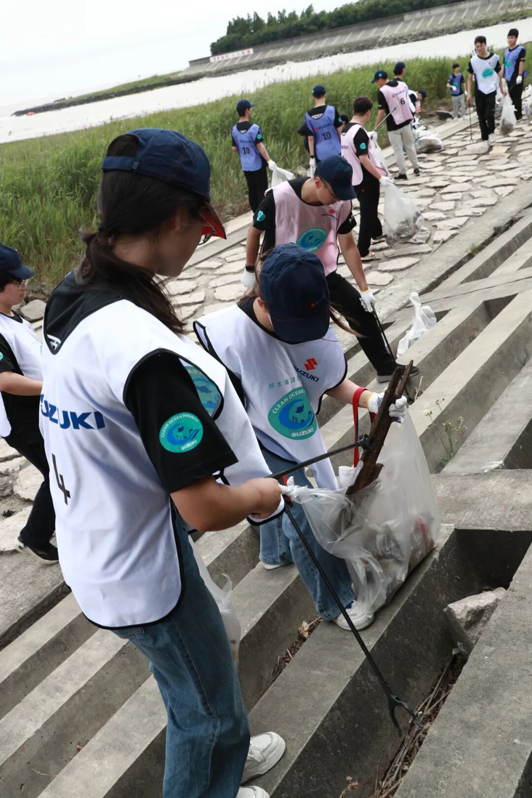 [2024-05-31]一堂环保实践课铃木海洋清洁项目走进东华校园